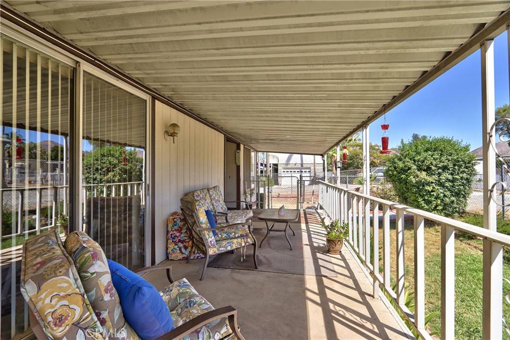 21869 Raynor Property Photo 6