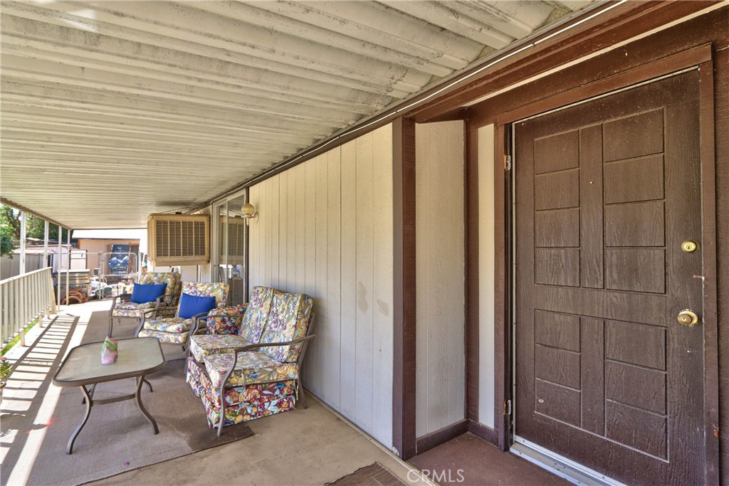 21869 Raynor Property Photo 9