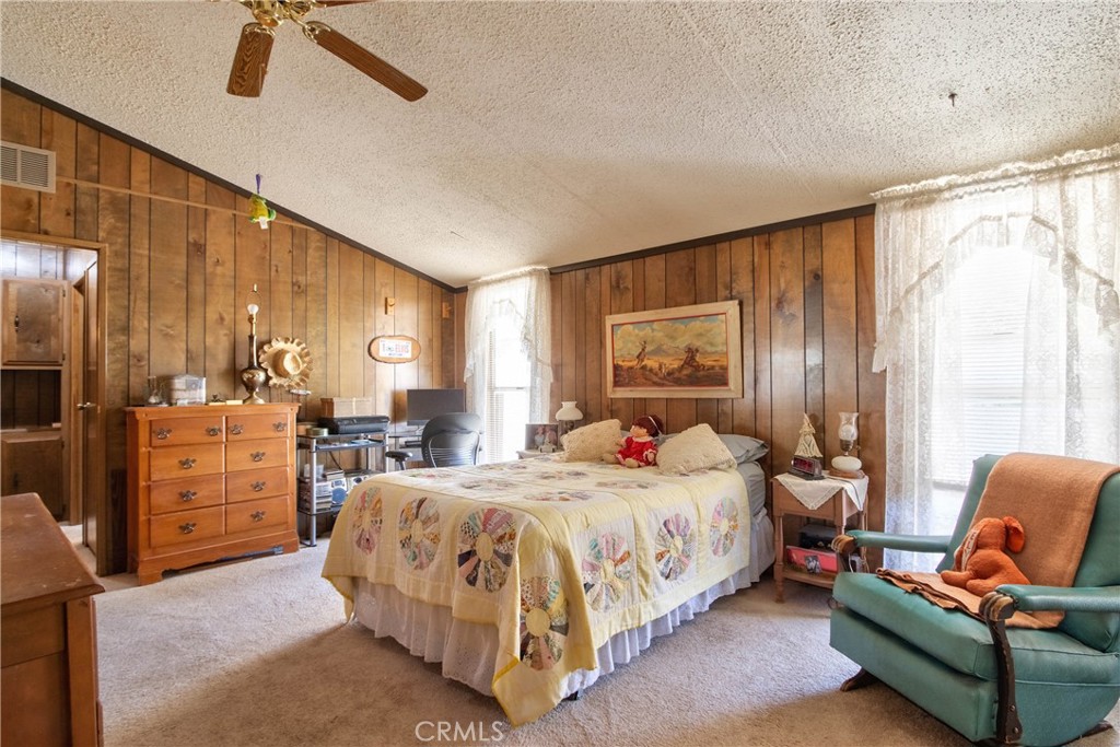 21869 Raynor Property Photo 27