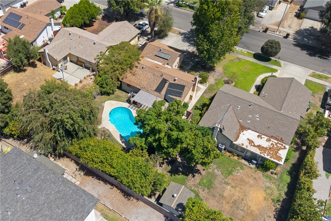 1333 Hunter Property Photo 6