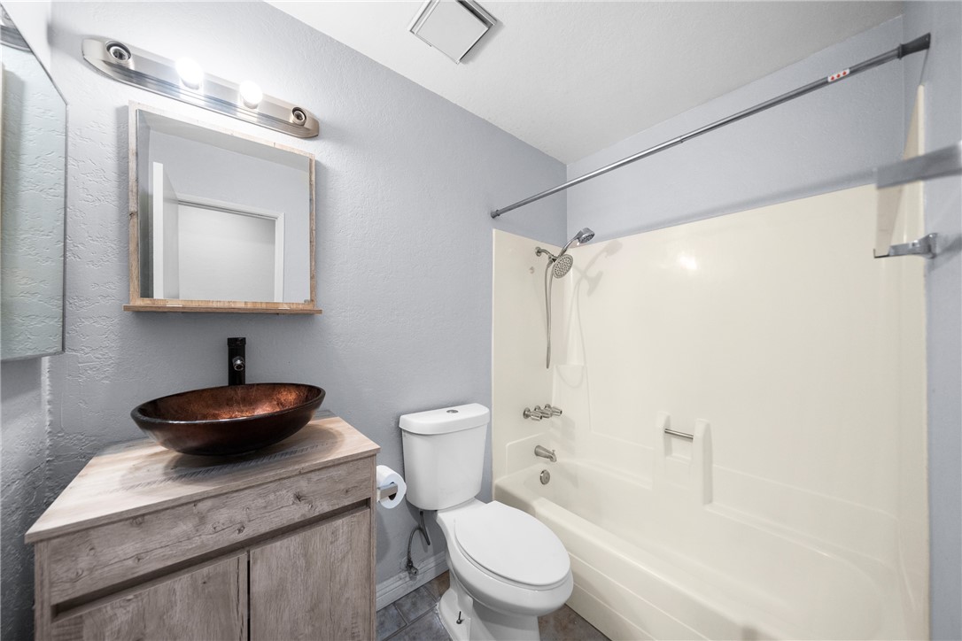 1333 Hunter Property Photo 31