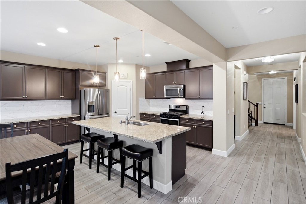 29499 Slider Property Photo 12