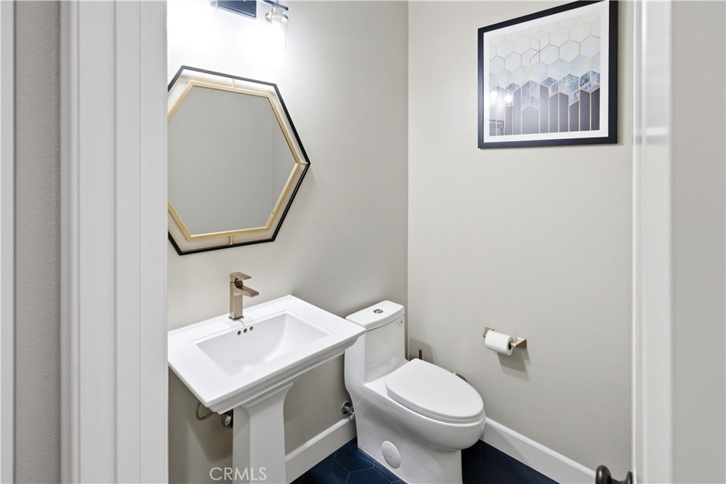 29499 Slider Property Photo 17