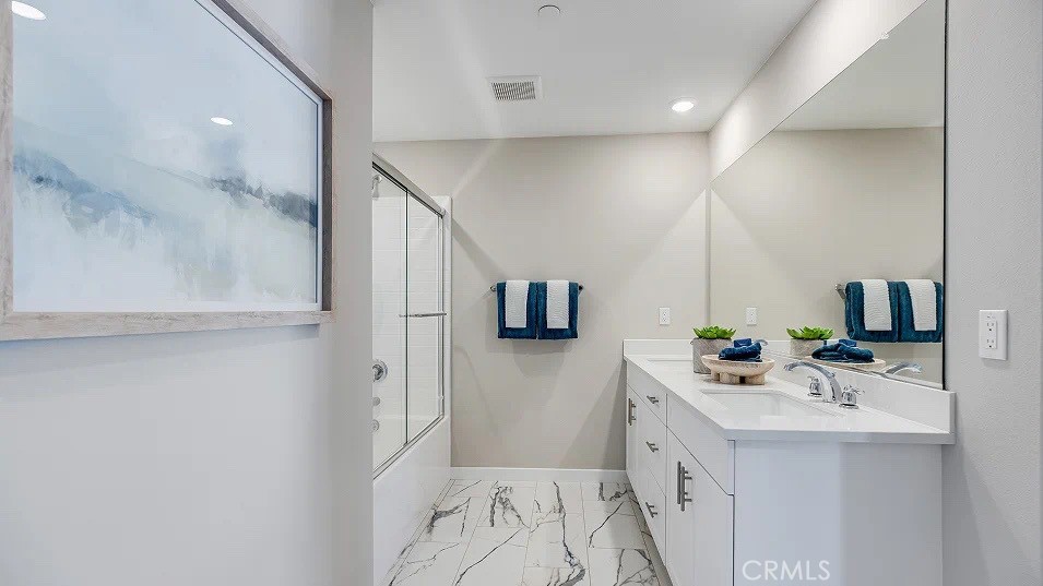 1304 Thunderbolt Lane Property Photo 12