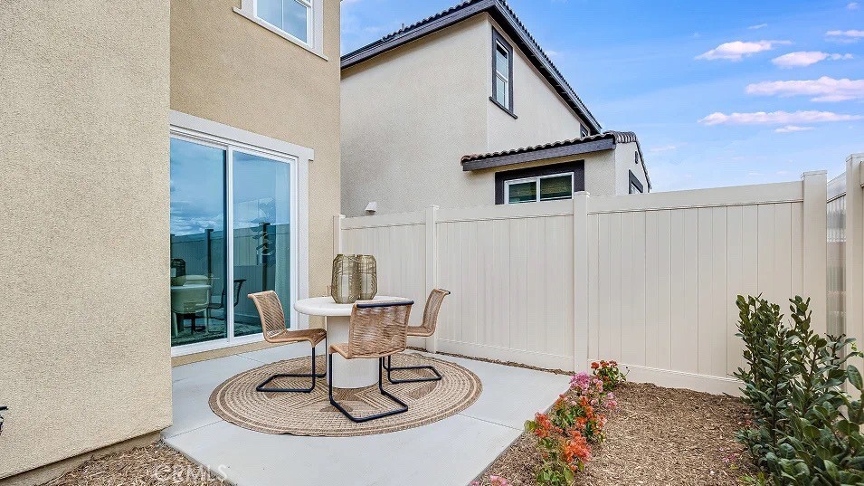 1248 Thunderbolt Lane Property Photo 18