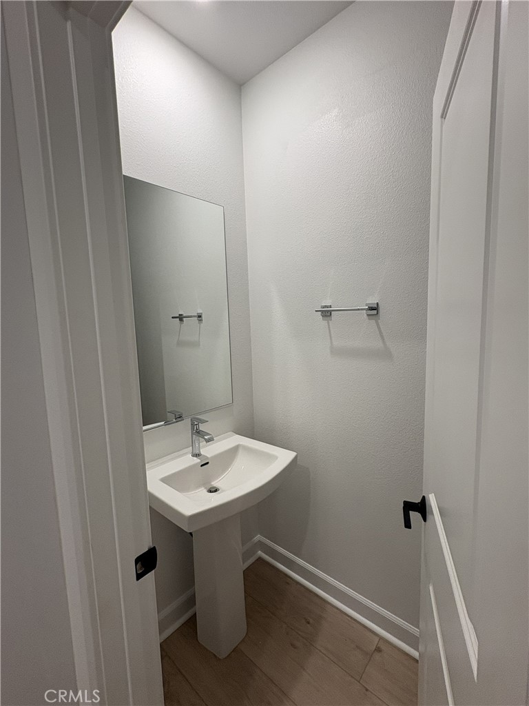 315 Honeysuckle Way Property Photo 12