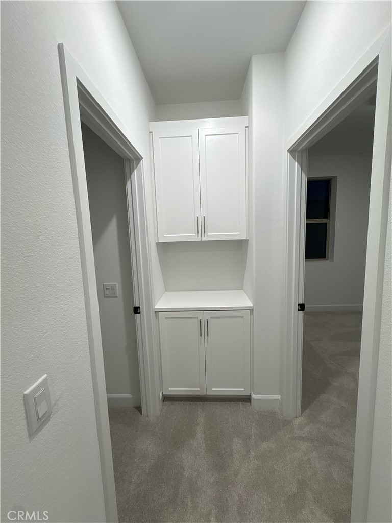 315 Honeysuckle Way Property Photo 18