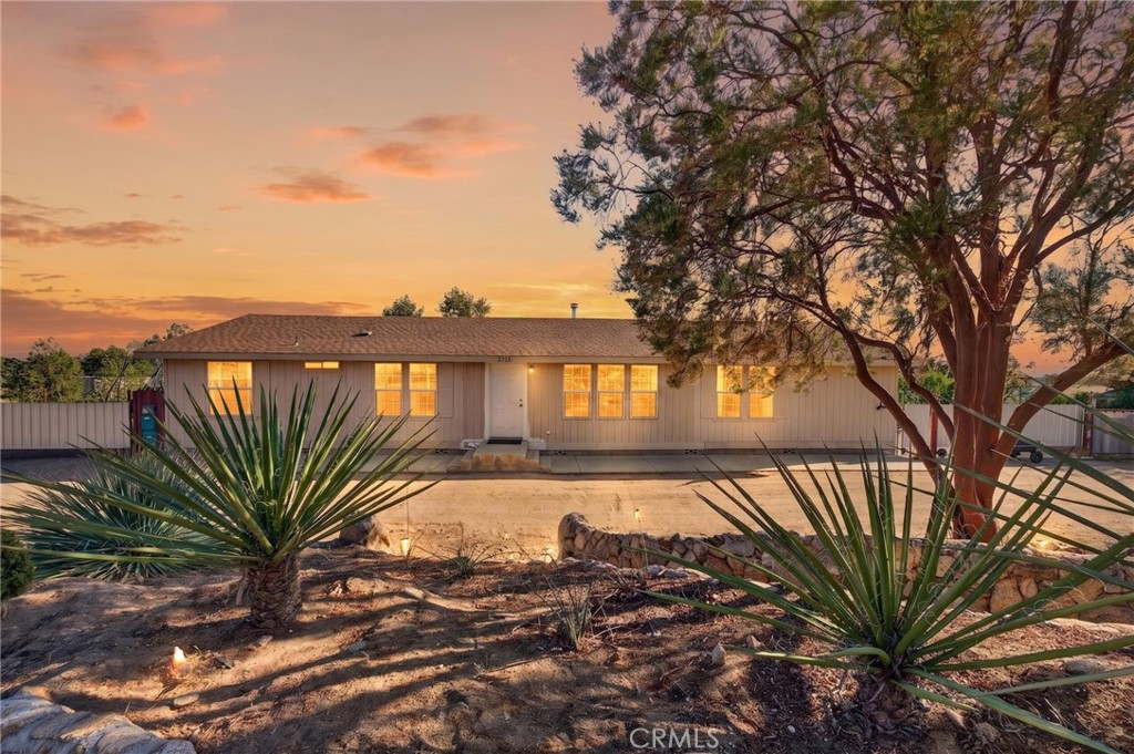 37621 Regal Blue Trail Property Photo 1