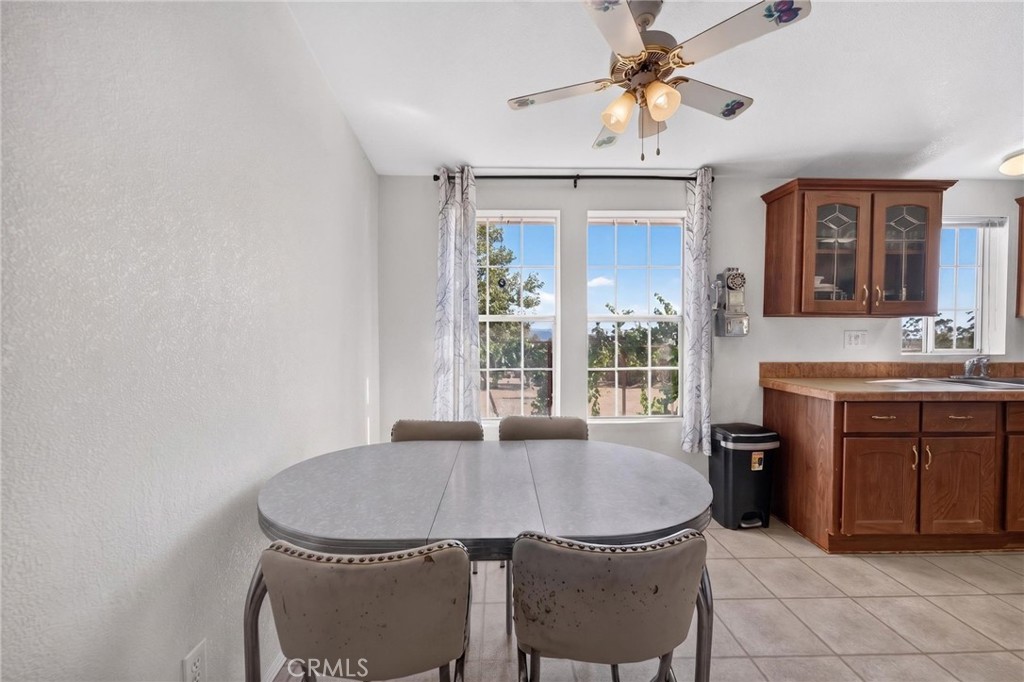 37621 Regal Blue Trail Property Photo 7