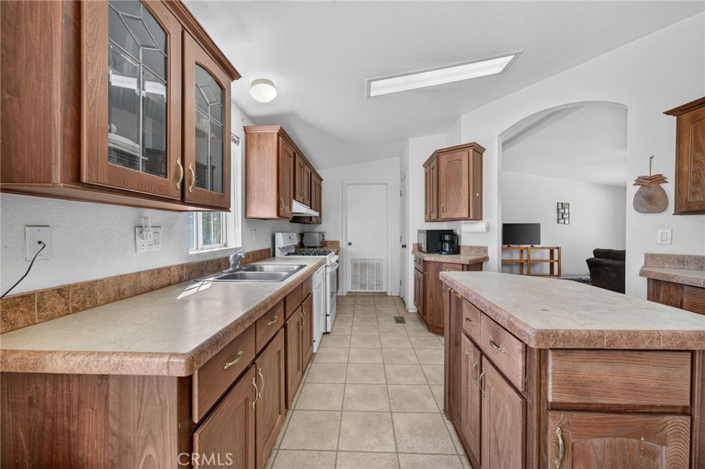37621 Regal Blue Trail Property Photo 12