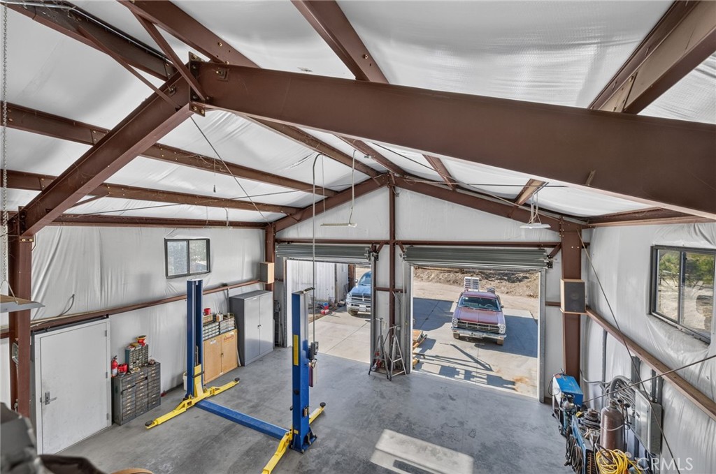 37621 Regal Blue Trail Property Photo 40