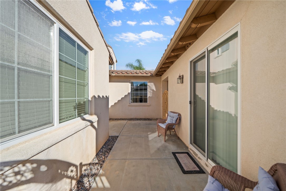 21672 Front Property Photo 19