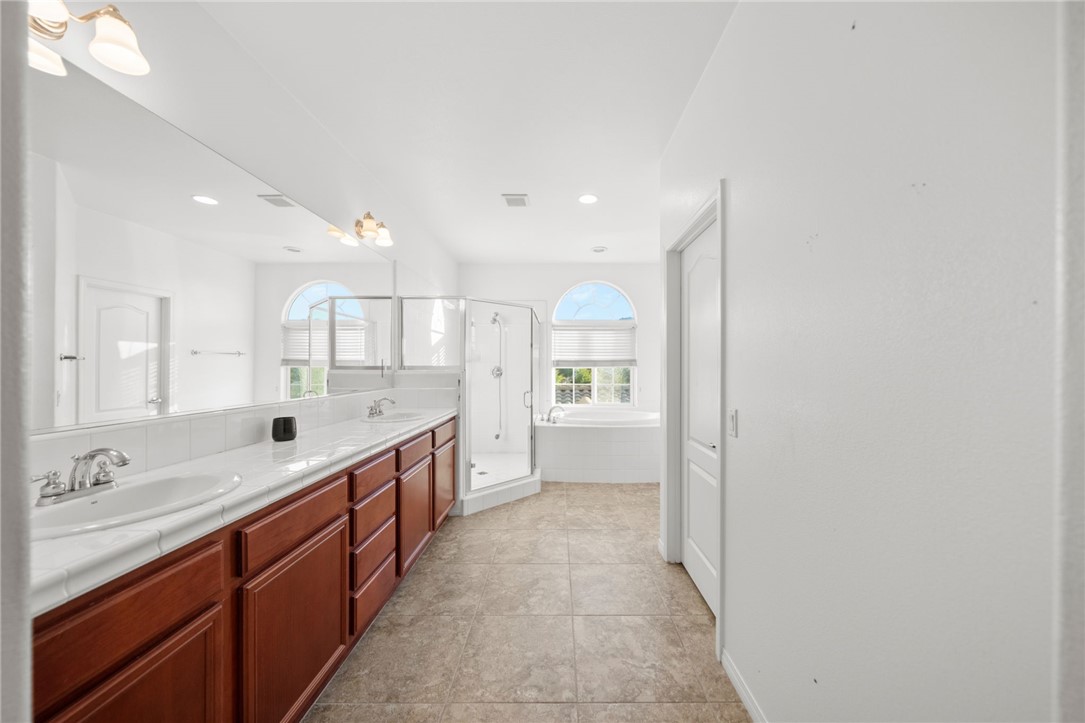 21672 Front Property Photo 50