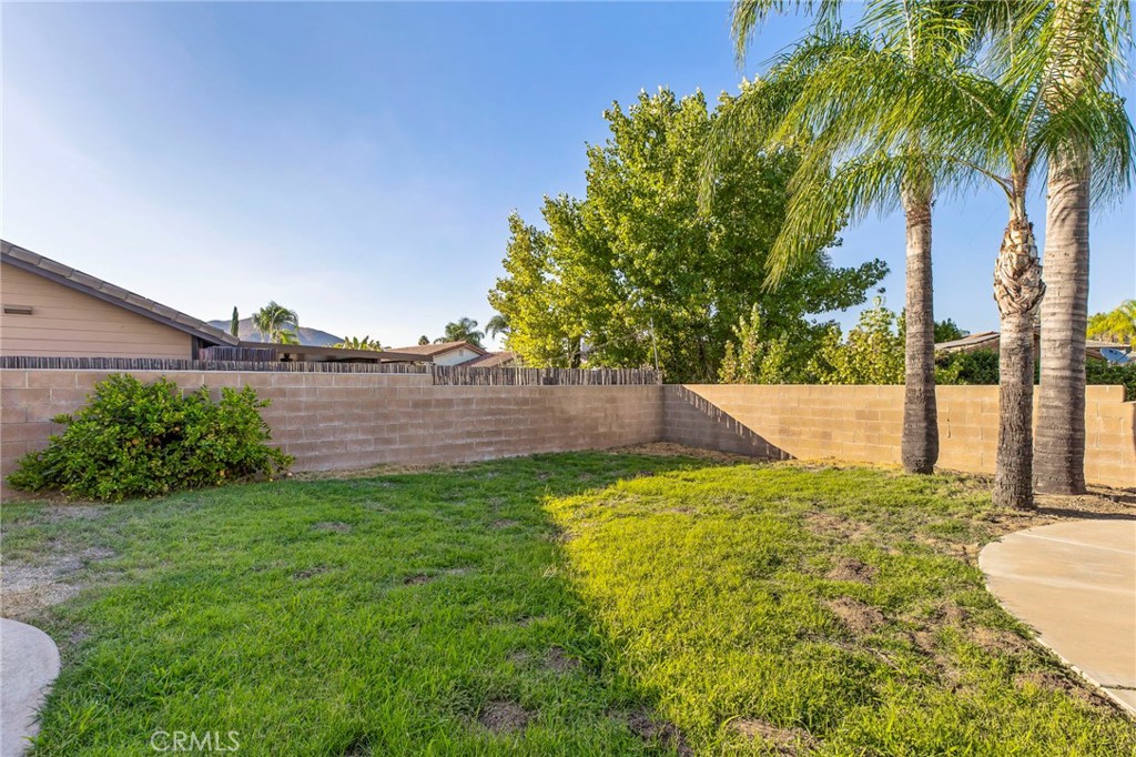 23874 Canyon Lake N Property Photo 24