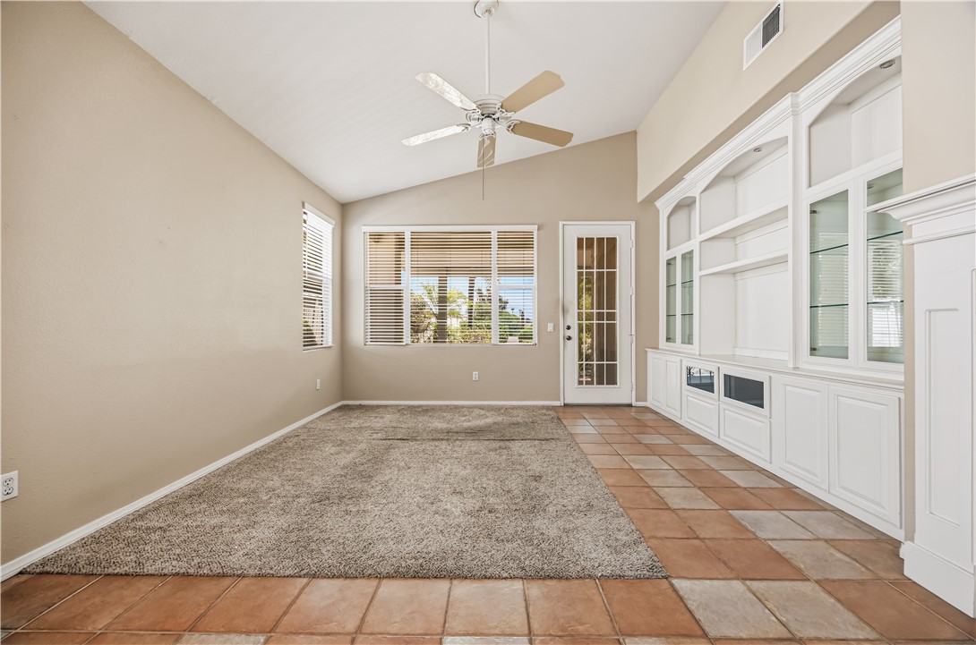 40106 Colony Drive Property Photo 4
