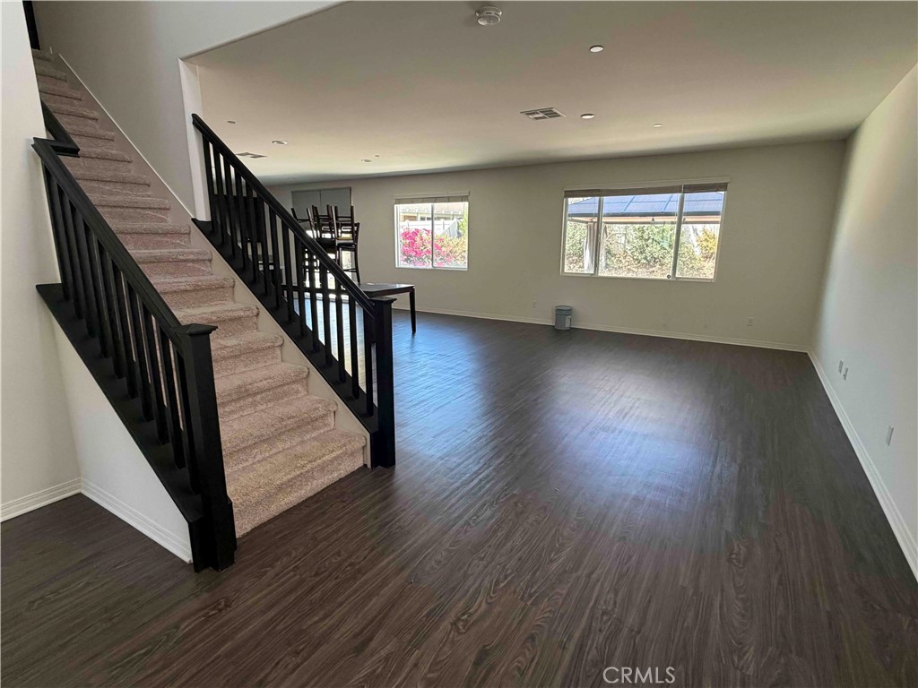 24598 Comanche Creek Property Photo 6