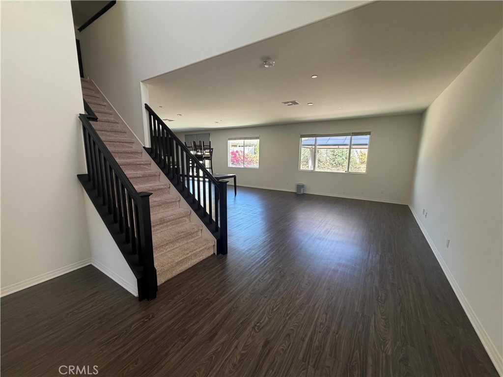 24598 Comanche Creek Property Photo 7