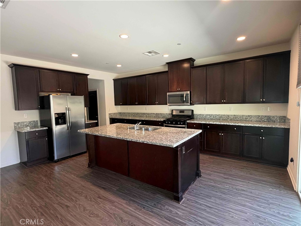24598 Comanche Creek Property Photo 10