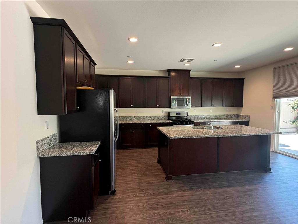 24598 Comanche Creek Property Photo 11