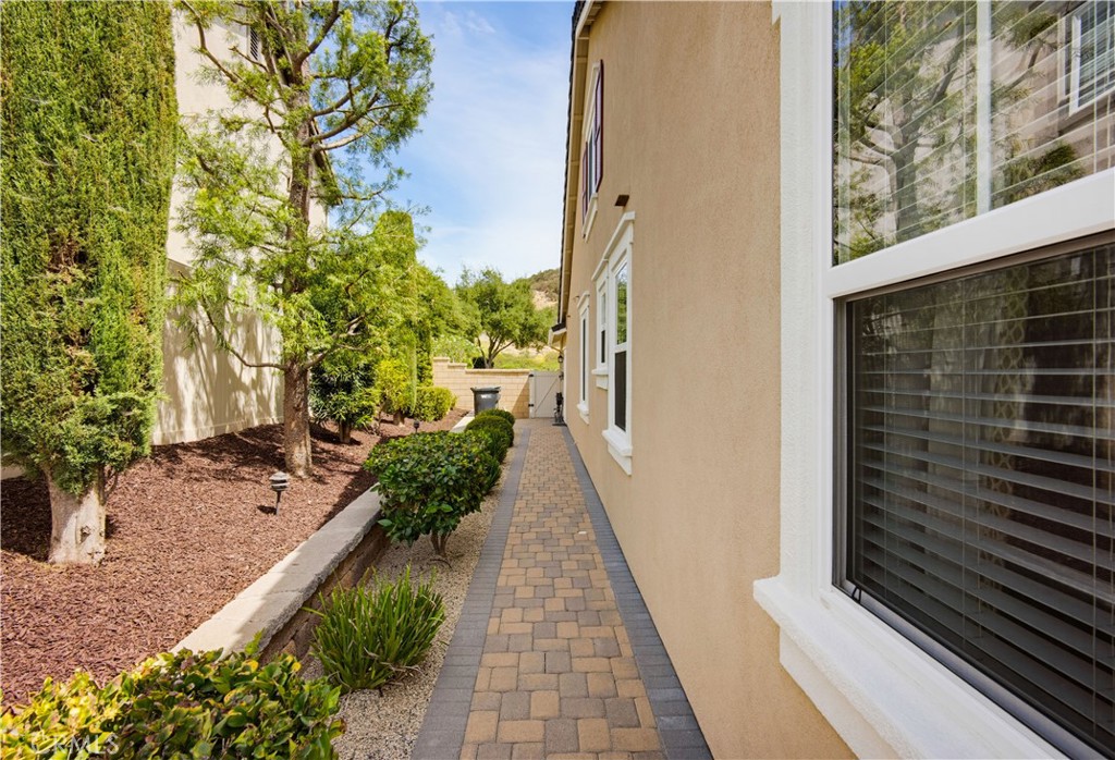 27591 Paper Bark Property Photo 23