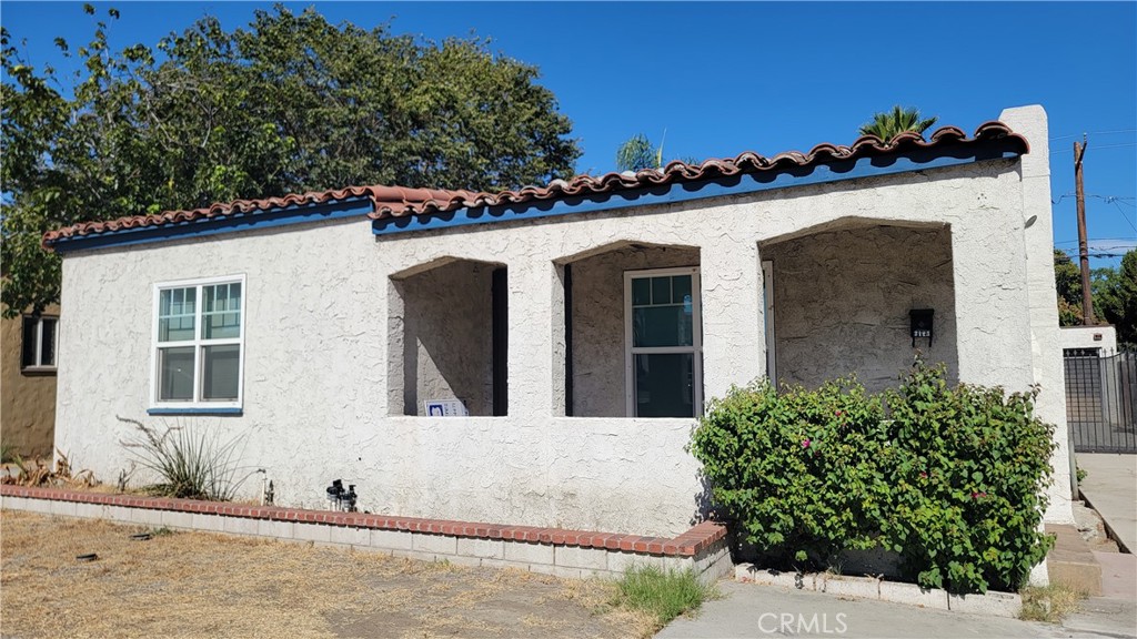 3123 N E Property Photo 3