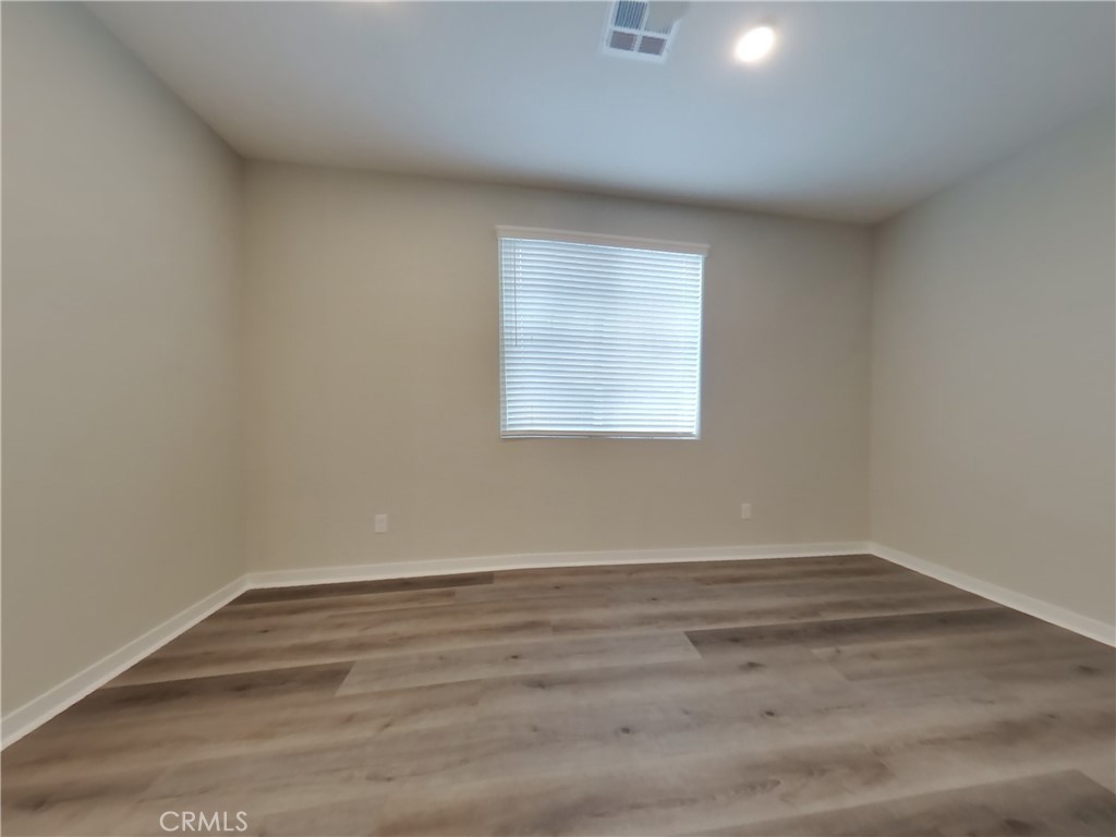 31692 Hans Drive Property Photo 2
