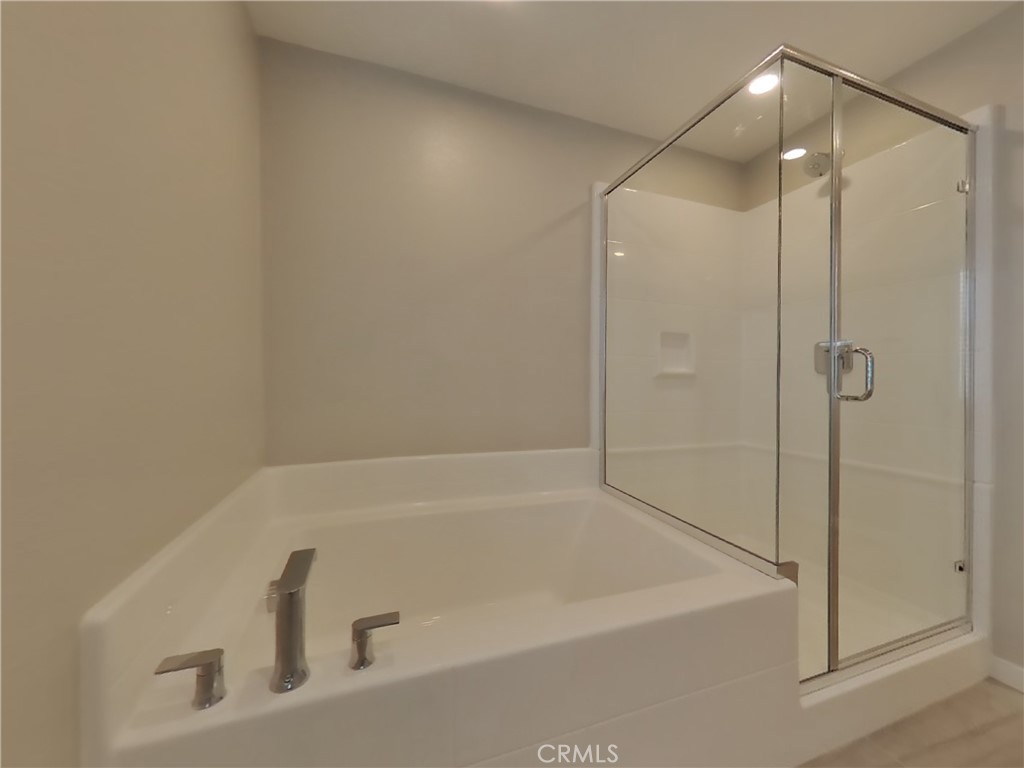 31692 Hans Drive Property Photo 10