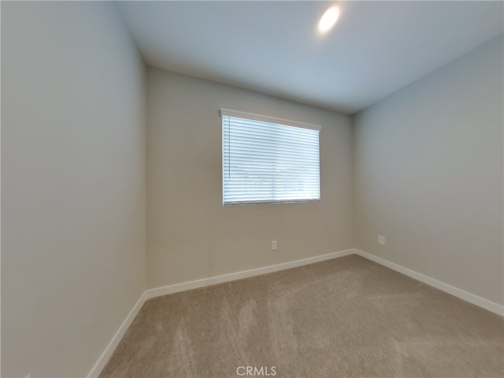 31692 Hans Drive Property Photo 13