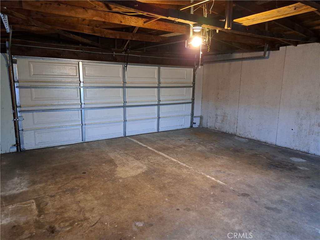 1206 S Palm Property Photo 6