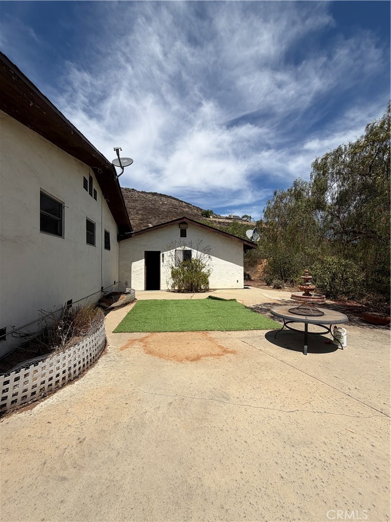 35600 Mitchell Property Photo 5