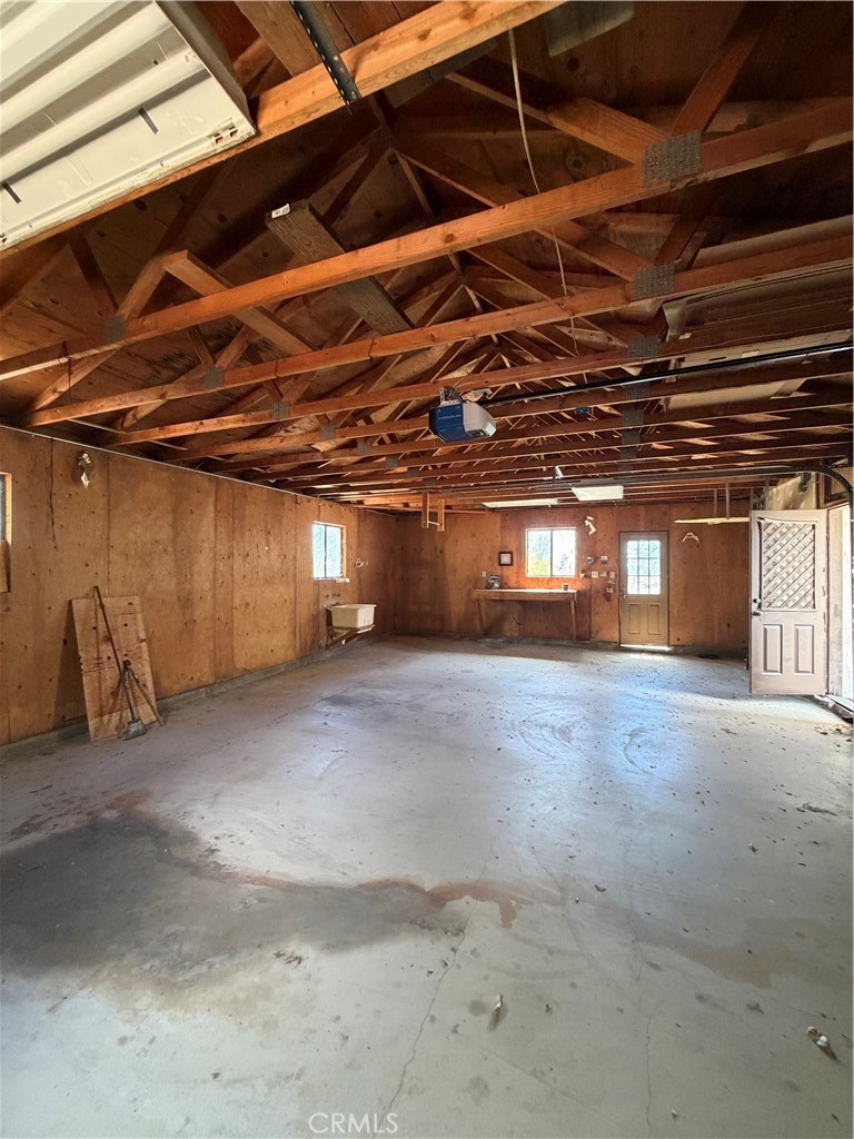 35600 Mitchell Property Photo 31