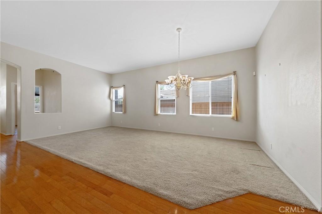 31166 Sunningdale Drive Property Photo 5