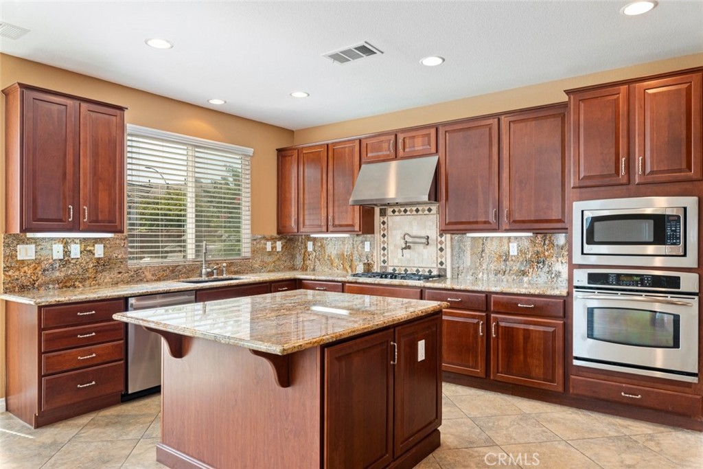 42542 Vancouver Property Photo 14