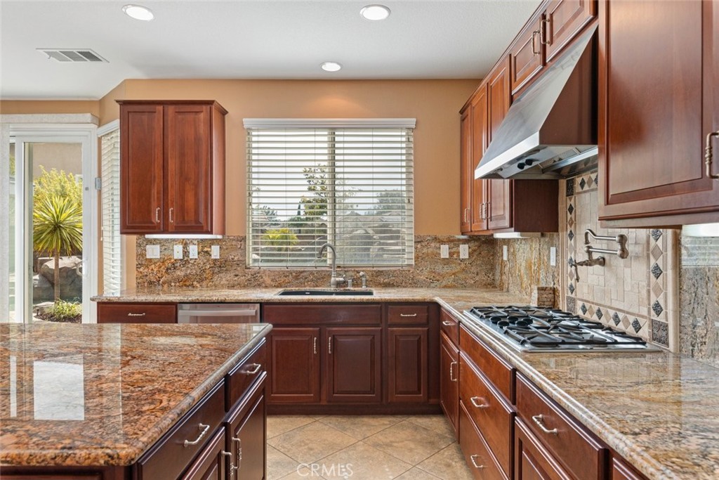 42542 Vancouver Property Photo 15