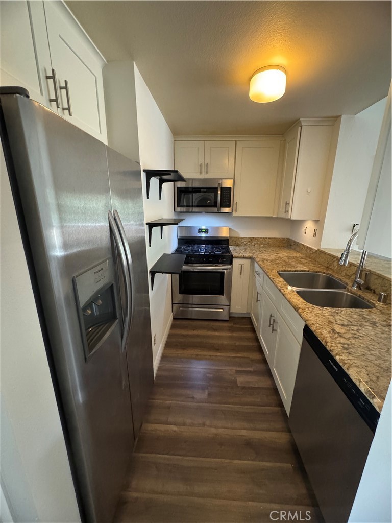 389 Orange Blossom Property Photo 3
