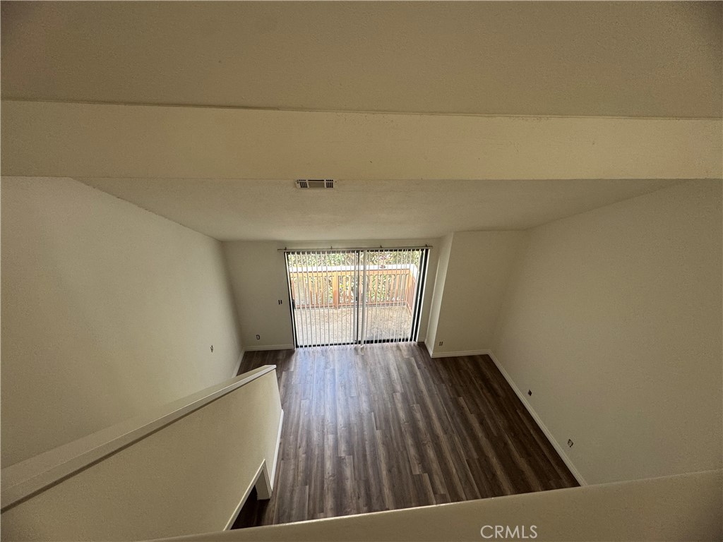 389 Orange Blossom Property Photo 5