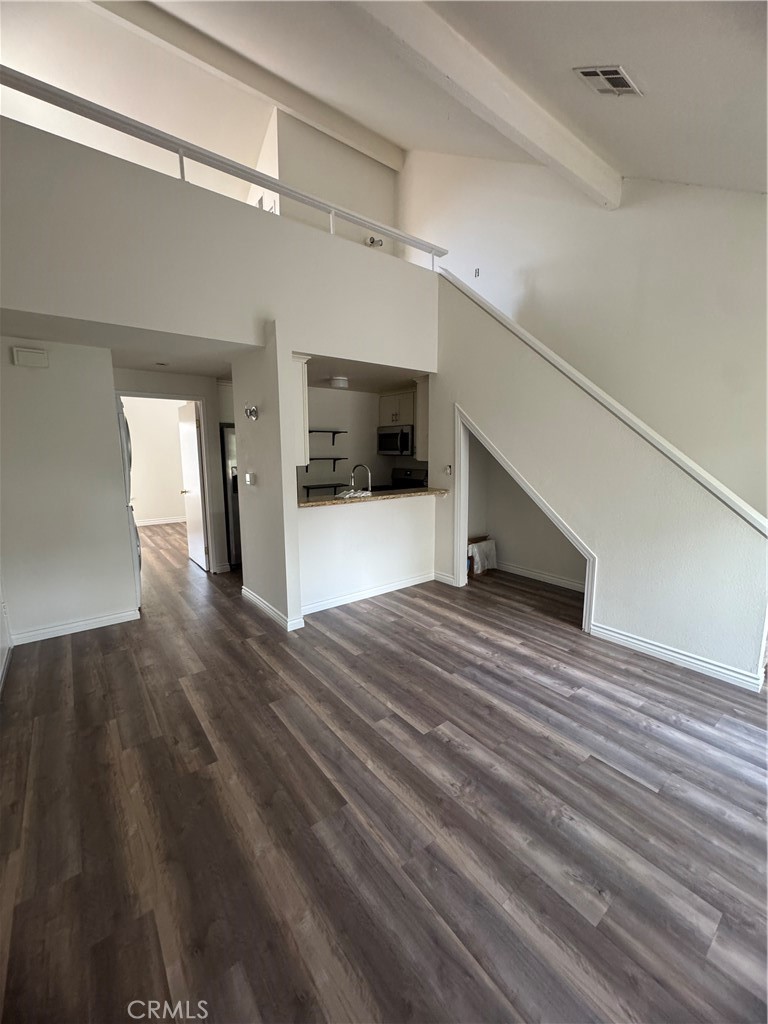 389 Orange Blossom Property Photo 6