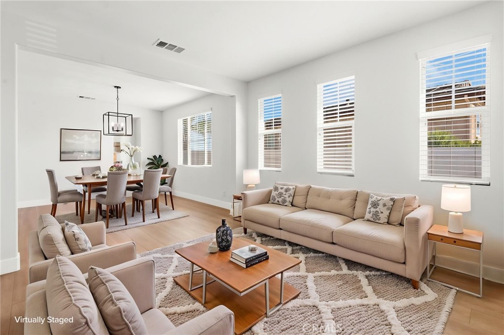 36610 Silk Oak Terrace Place Property Photo 6