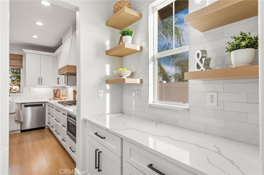 36610 Silk Oak Terrace Place Property Photo 11