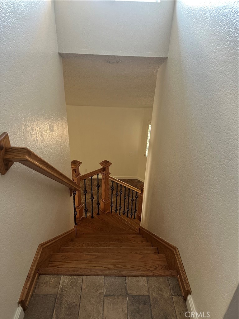 832 S Rexford Property Photo 13