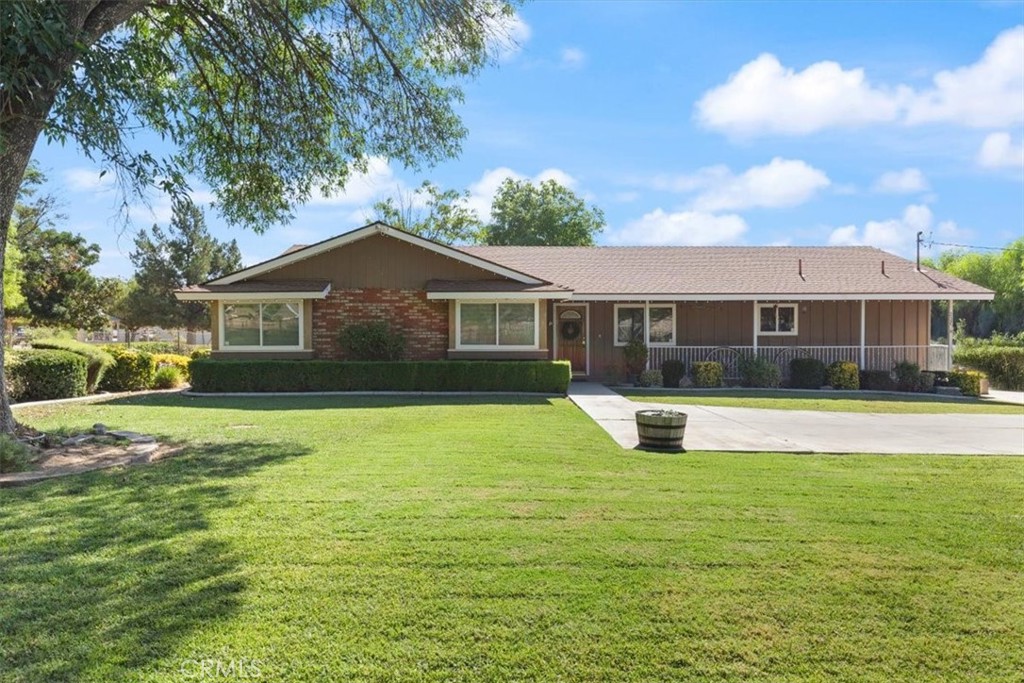 25210 California Property Photo 4