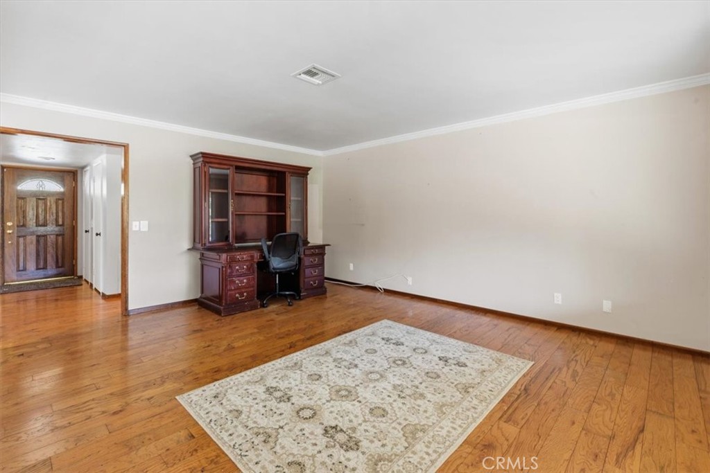 25210 California Property Photo 9