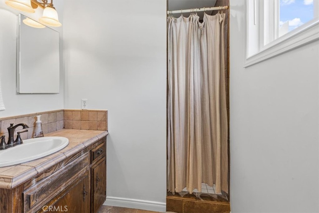25210 California Property Photo 21