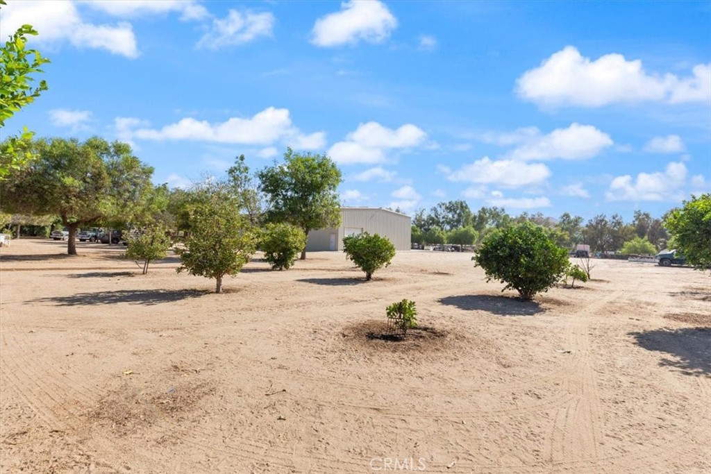 25210 California Property Photo 37