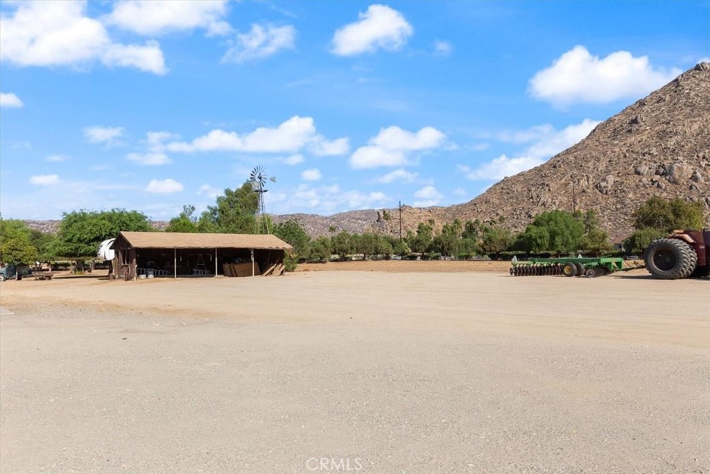 25210 California Property Photo 44