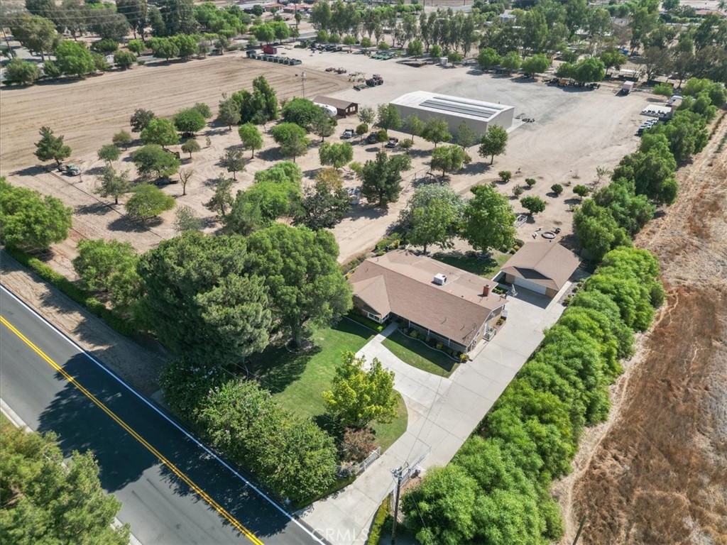 25210 California Property Photo 58