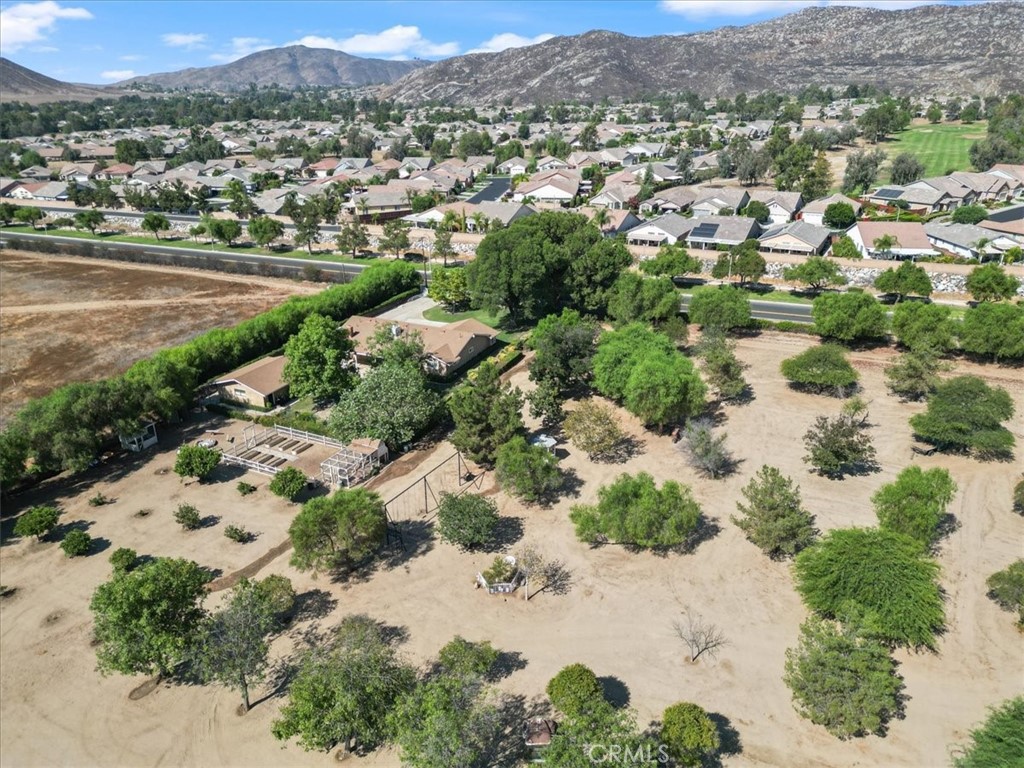 25210 California Property Photo 61