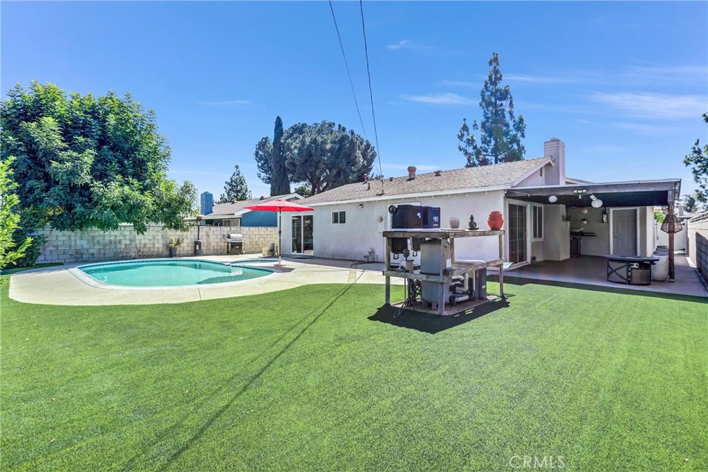 1072 Peaceful Property Photo 26