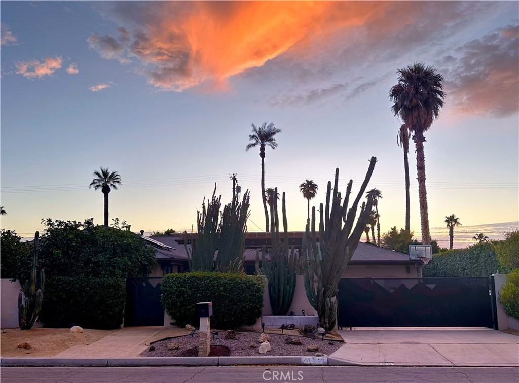 46560 Cameo Palms Property Photo 29