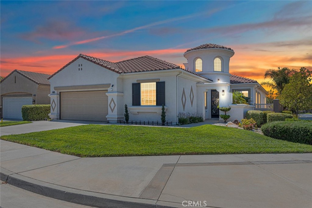 28657 Peach Springs Property Photo 1